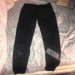 VS Knockout leggings